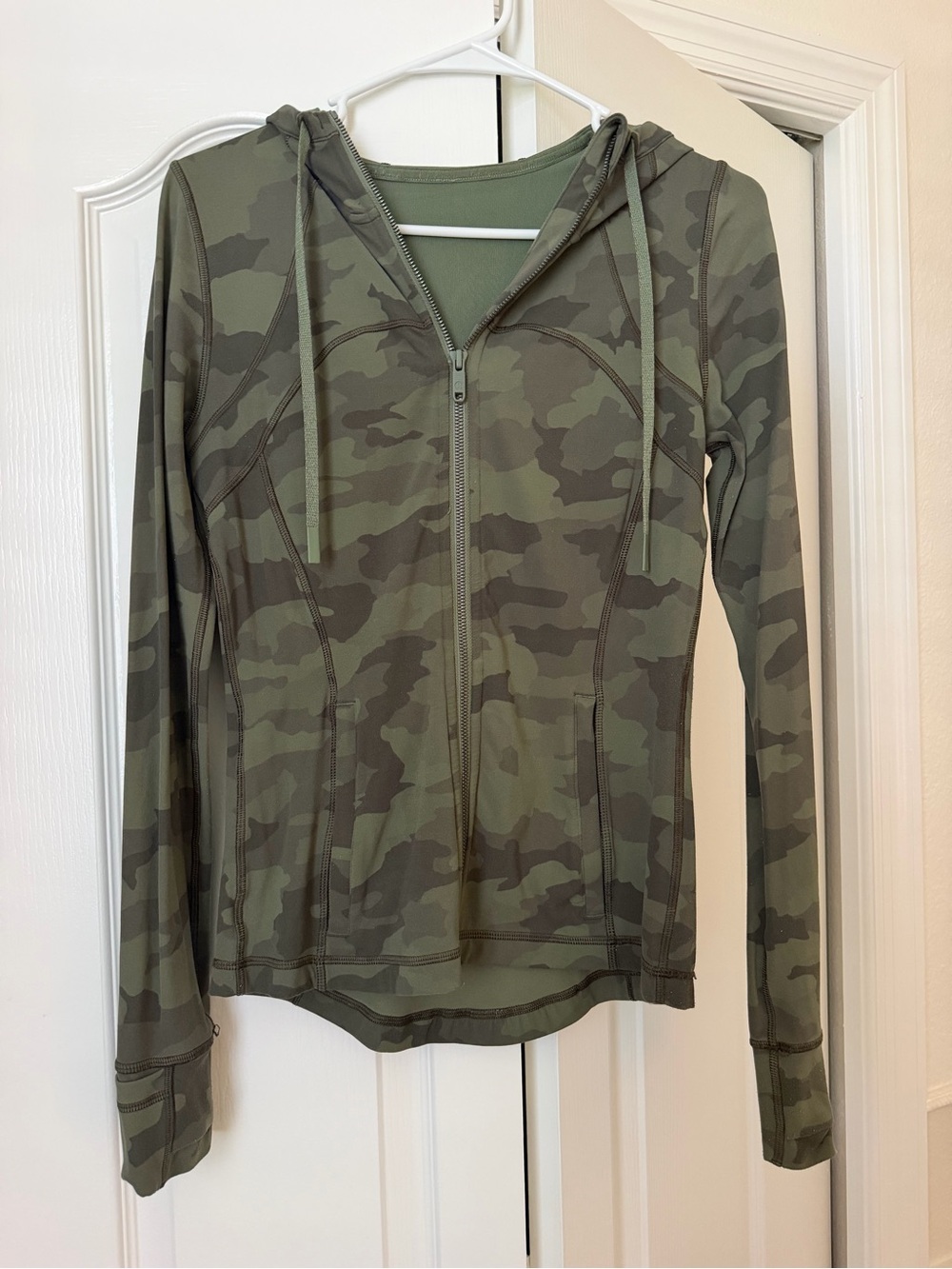Lululemon define jacket - Picture 2 of 6
